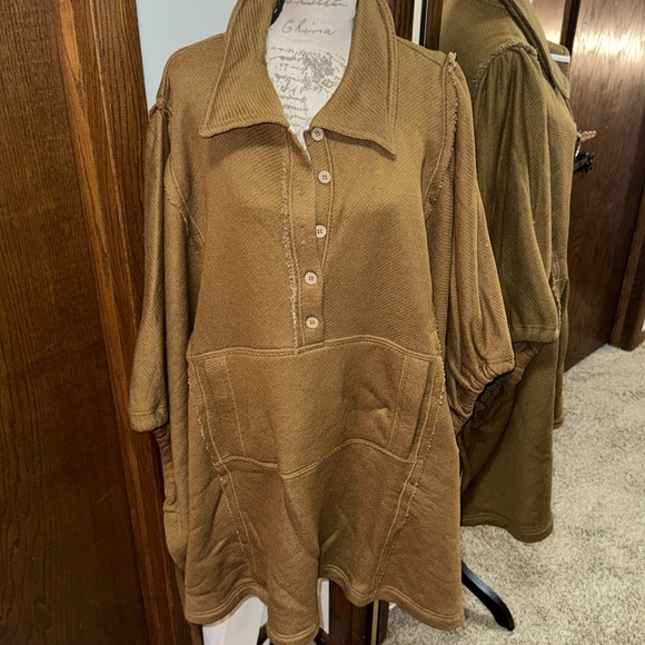 Women’s new Free People one size fit out cape brown brand new - Picture 4 of 9